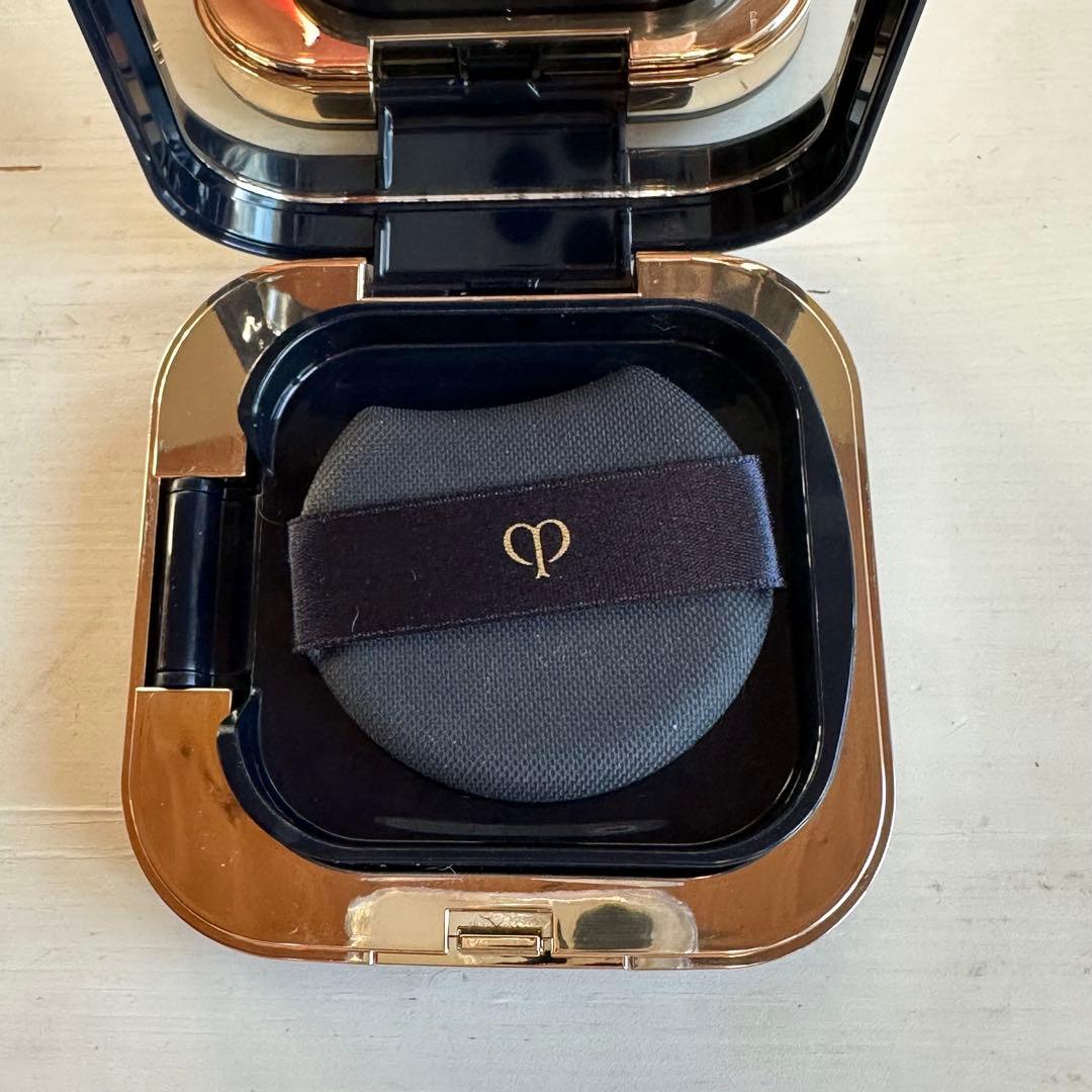 【一度使用】クレドポー ボーテ タンクッションエクラ　ルミヌ　オークル00