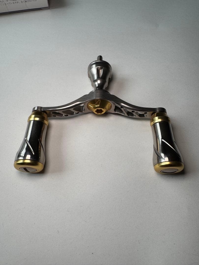 LIVRE Wing 78 スピニングダブルハンドル