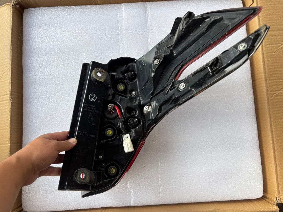 ヴェルファイア30系 後期 テールランプセット シーケンシャル レッド クリア