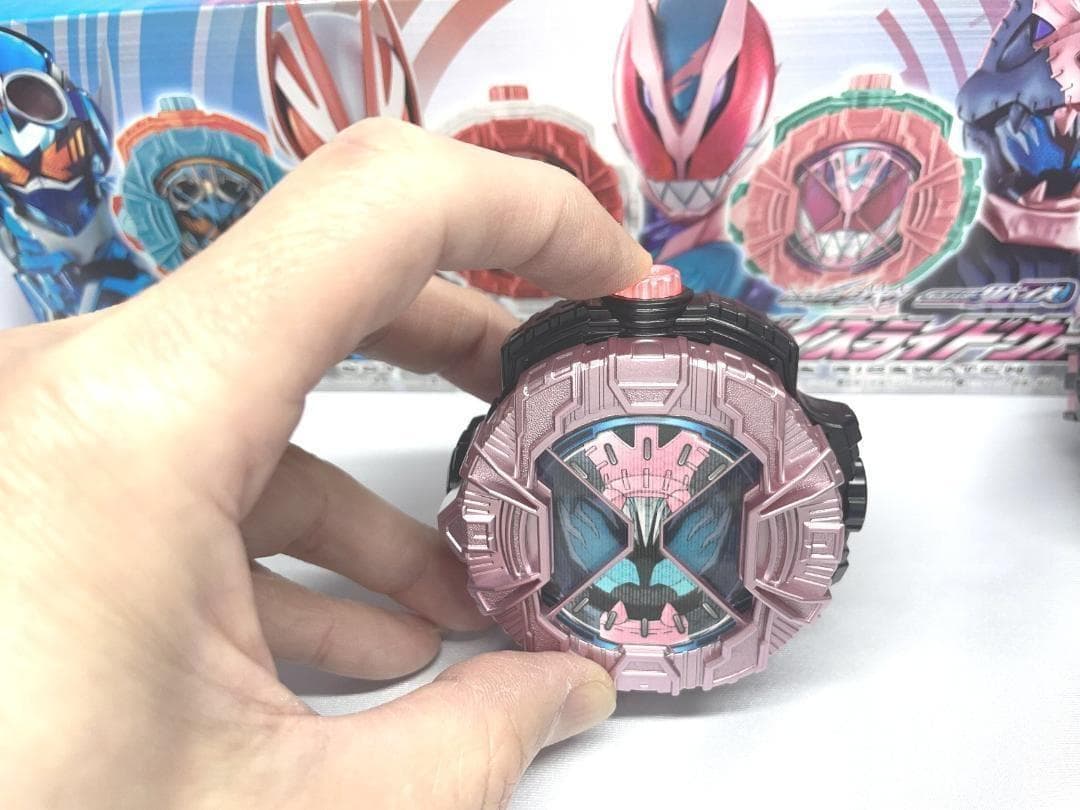 ラス1】DXガッチャード＆ギーツ＆リバイスライドウォッチ重塗装＆発光＆音量アップ