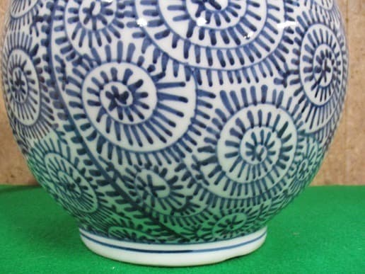 伊万里焼・蛸唐草大徳利