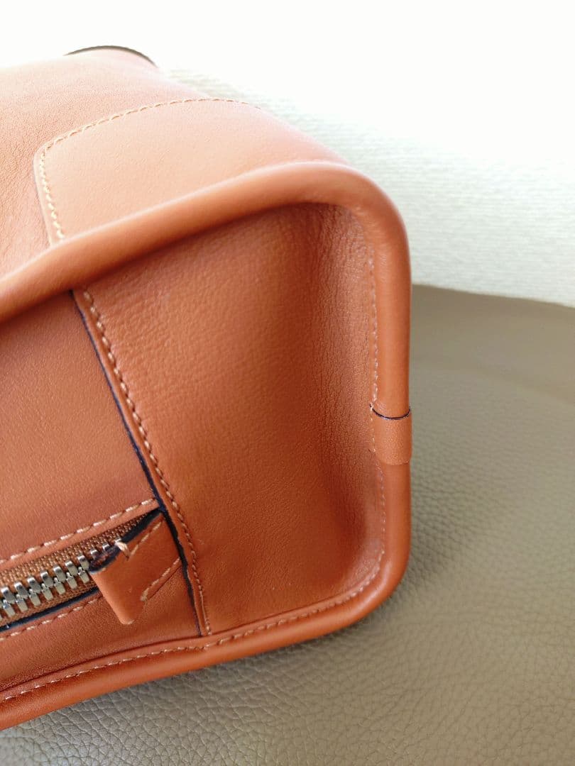 LOEWE ロエベ アマソナ28 ハンドバッグ キャメル
