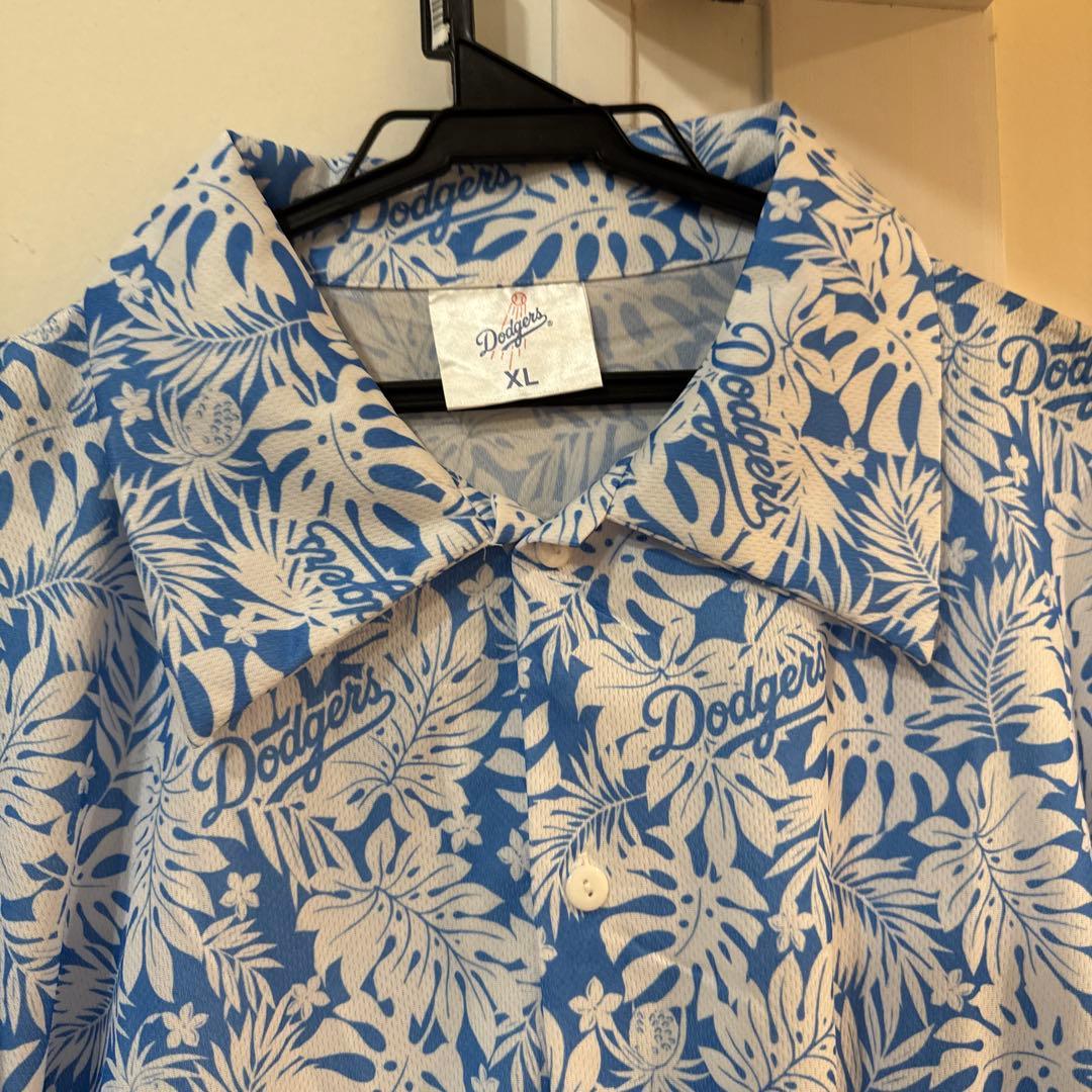 ドジャース　アロハシャツ