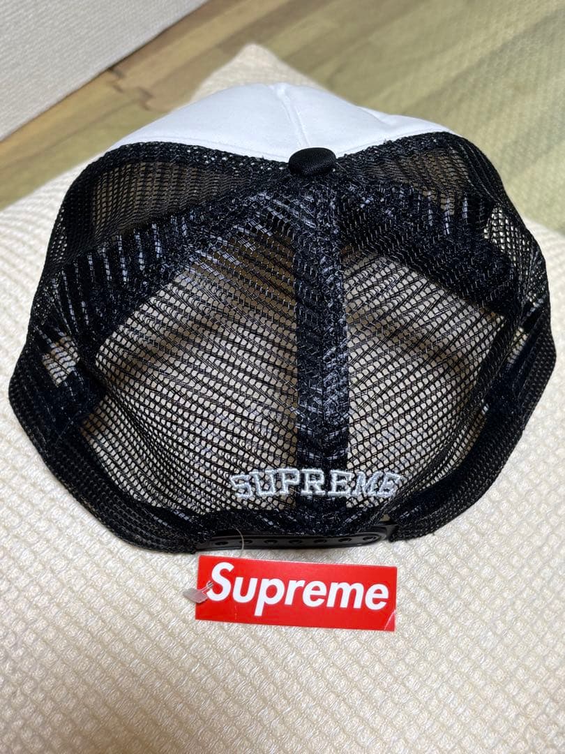 Supremeメッシュキャップ ホワイト/ブラック