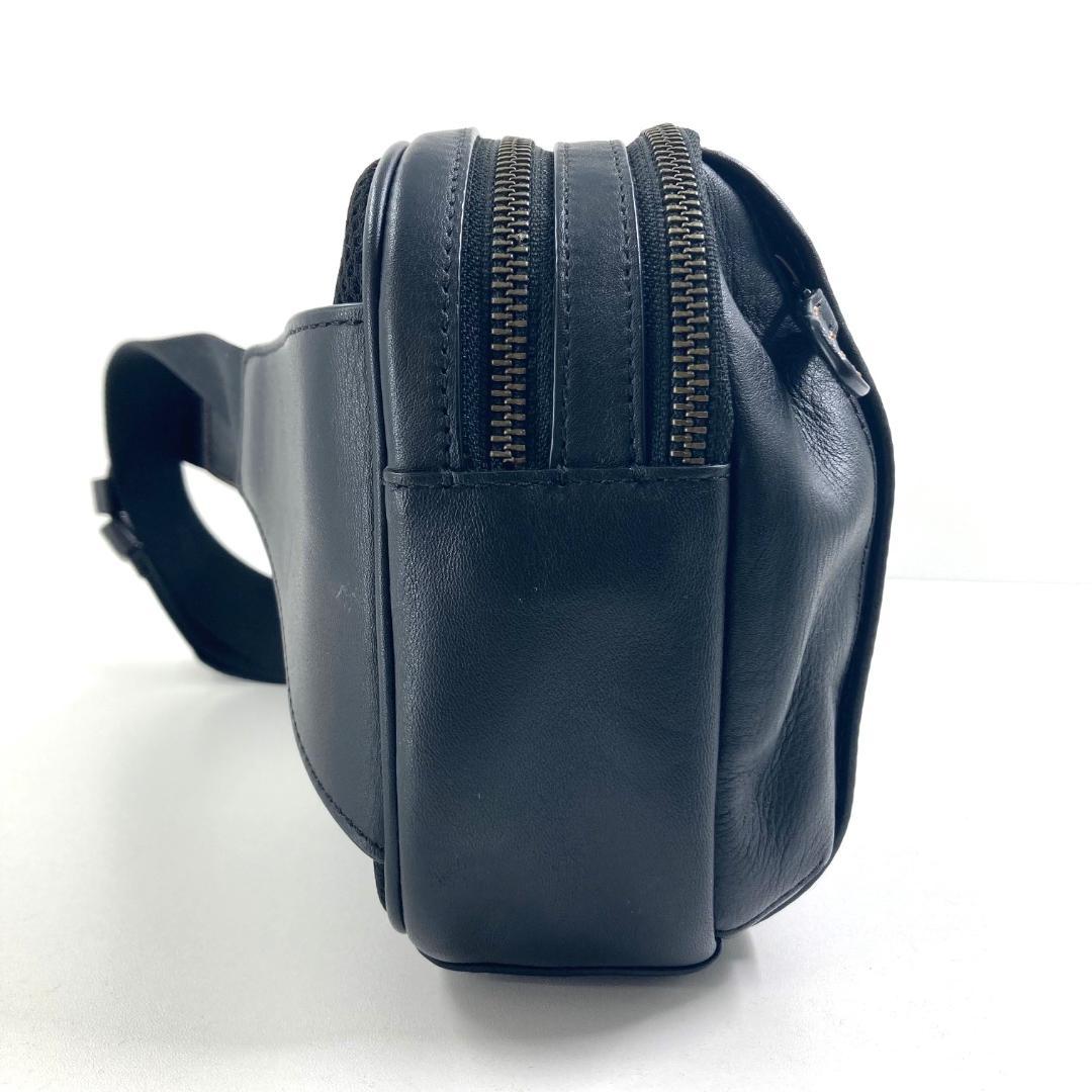 COACH　コーチ　ボディバッグ　ウエストバッグ　レザー　ブラック