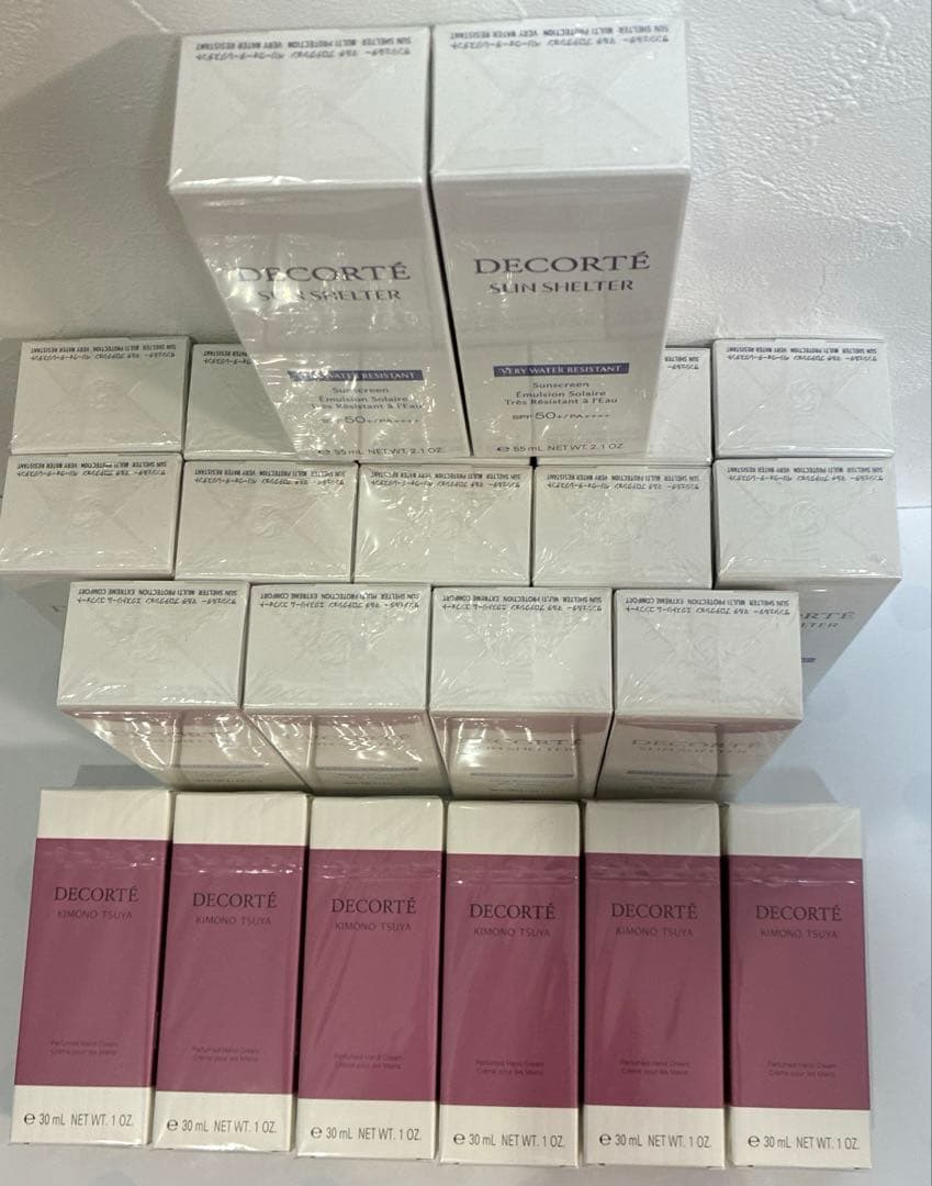 Jiyong　デコルテ　計22点