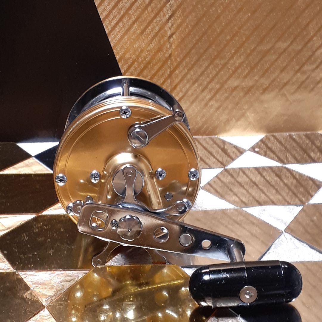 ダイワ シーライン 300 ベイトリール 石鯛 イシダイ 船用 磯釣り 極美品