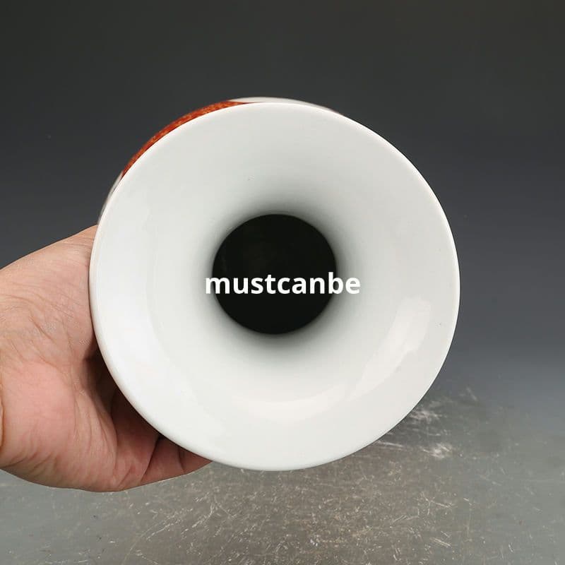 清雍正黄地琺瑯彩開窓花卉賞瓶 景徳鎮 陶磁器 装飾品 現代工芸品 美術品 置物