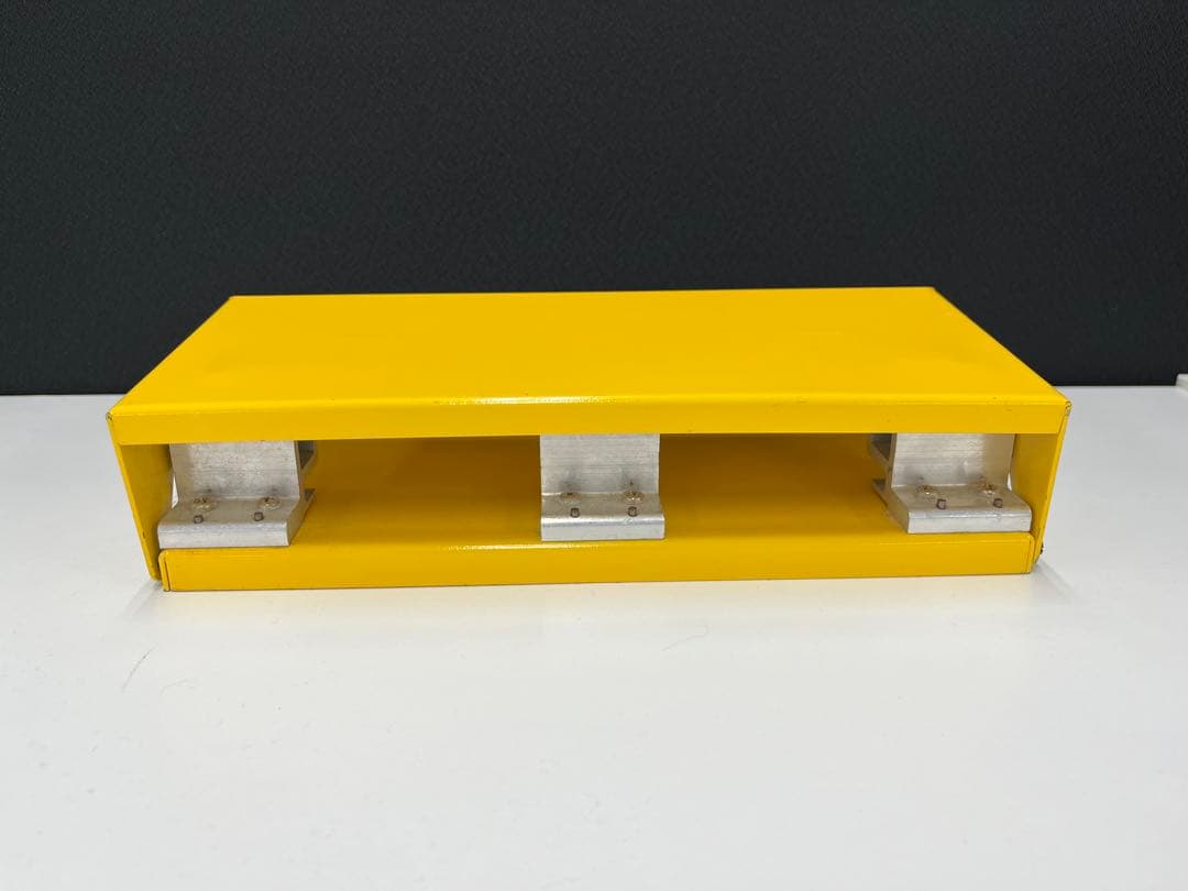 アマチュア用穴あけ機（アニメタッピング機）