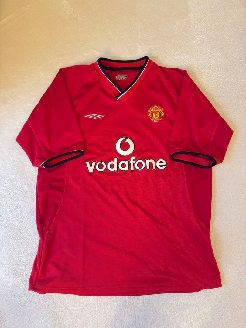 マンチェスター・ユナイテッド 2000-2001シーズンユニフォーム