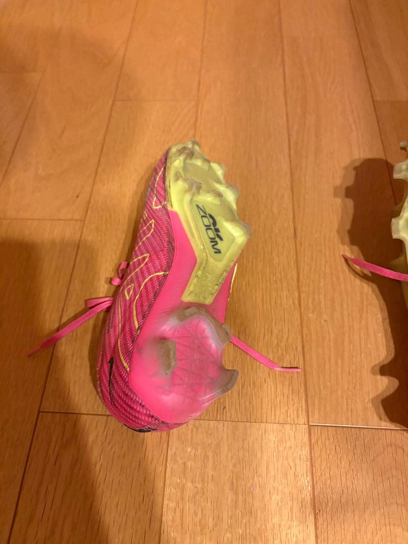 Nike サッカーシューズ・スパイク ピンク