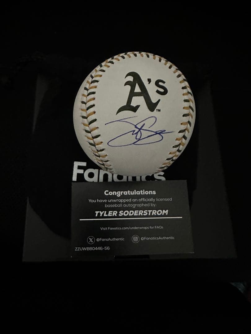 TYLER SODERSTROM 直筆サインボール A's
