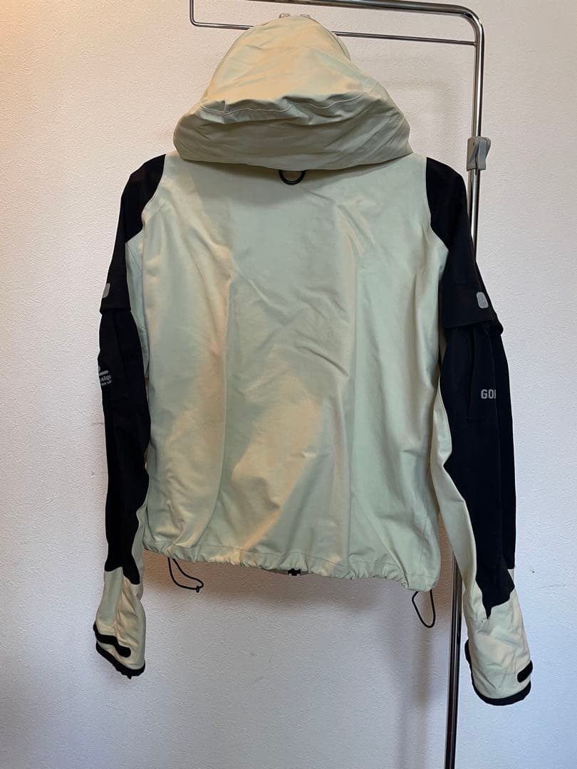 パズデザイン　ゴアテックスジャケット