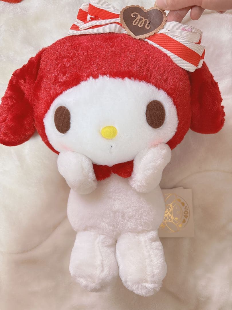 希少レア タグ付き マイメロディ40周年記念品ぬいぐるみ、おまけポーチ