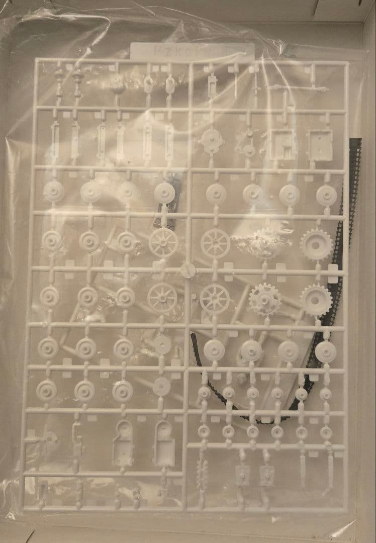 【レア★未組立★プラモデル】1/48 B-CLUB 狼の砲声 1&2 合計2箱