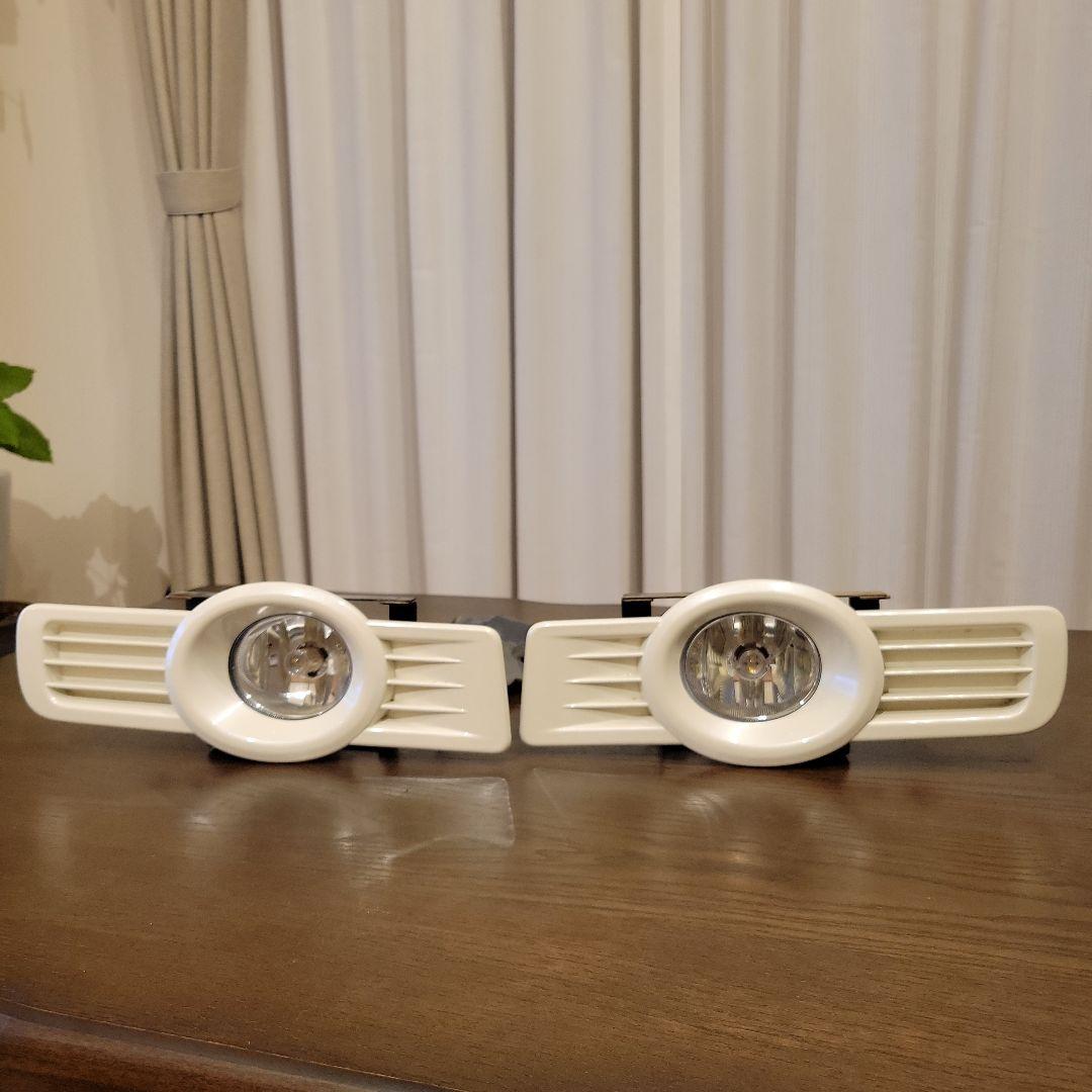 HONDAホビオ用フォグランプ　左右 2個セット