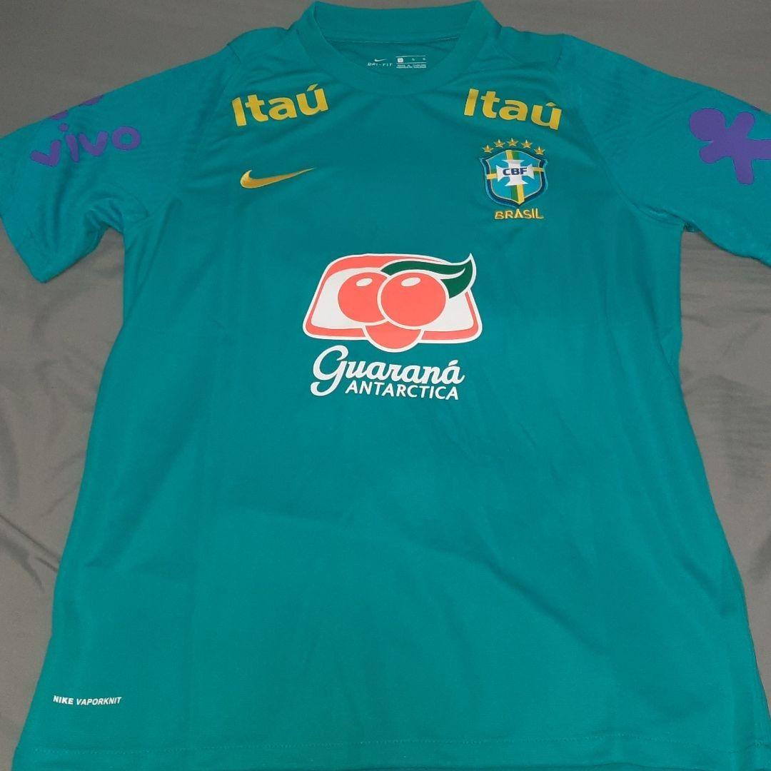 21/22ブラジル代表 トレーニングシャツ フルスポンサーモデル。
