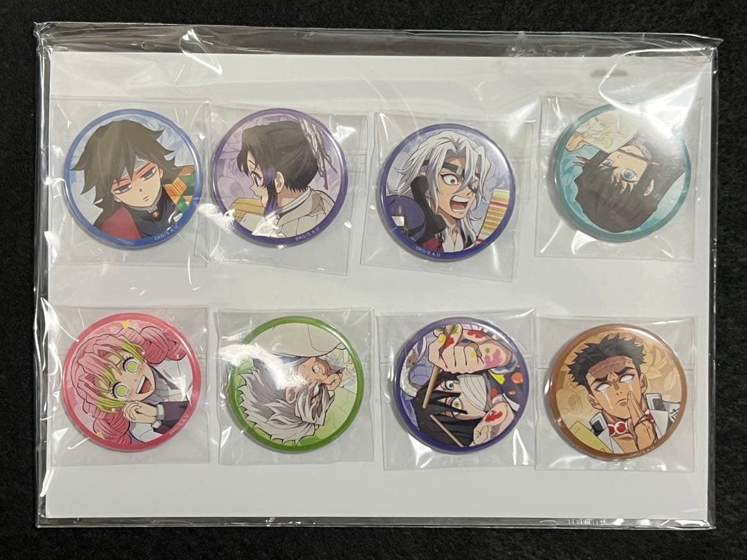 鬼滅の刃　柱稽古編　関係者記念本　缶バッジ