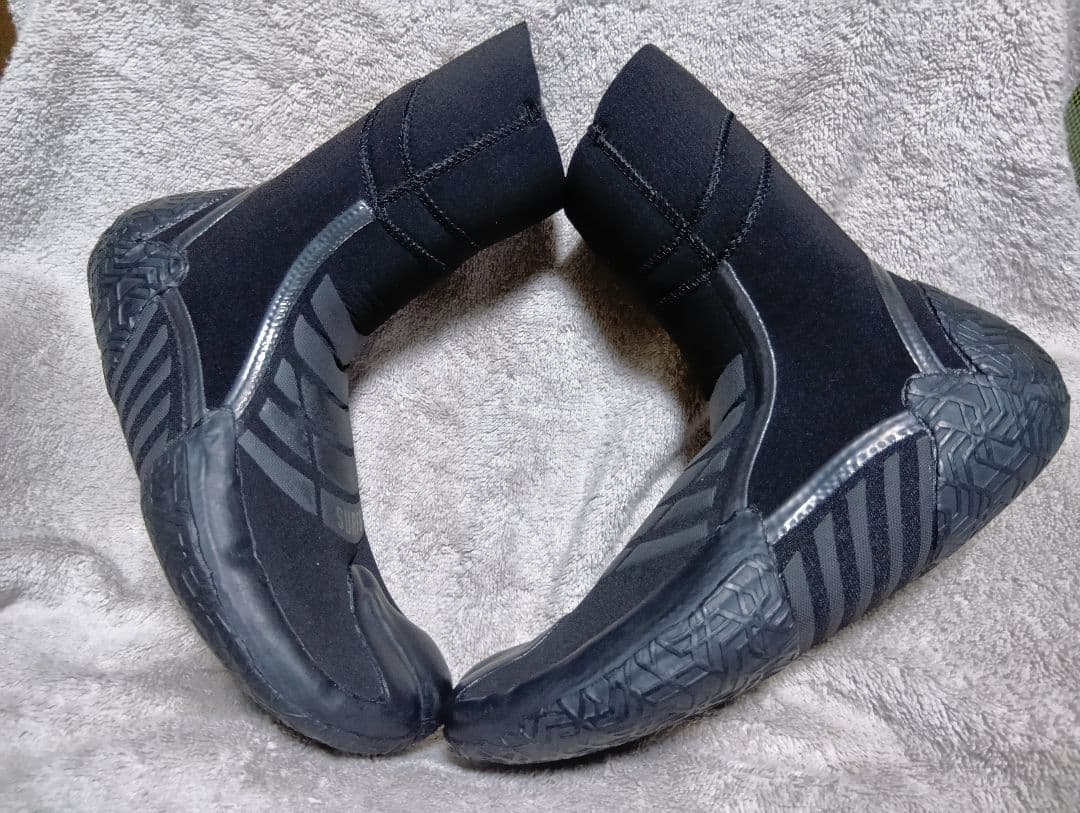 25-26 SURF8 3mm スプリットソール 中割れ85F1FX1/25.5