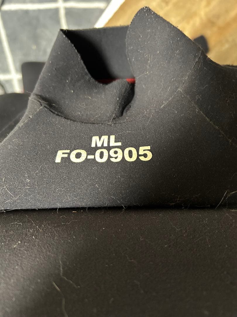 4dimensions ML サーフィン　ウェットスーツ ブラック/レッド