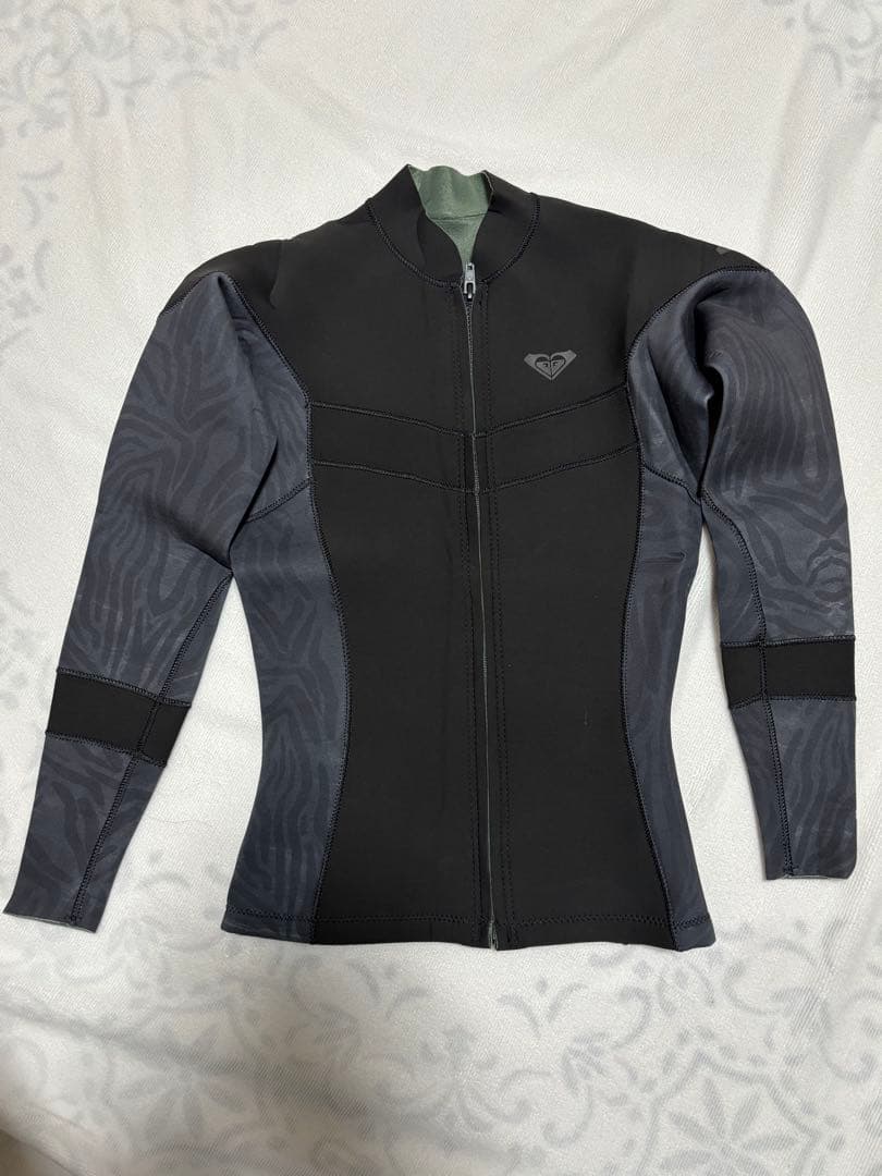 ROXY AQULOCK タッパー ブラック/グレー