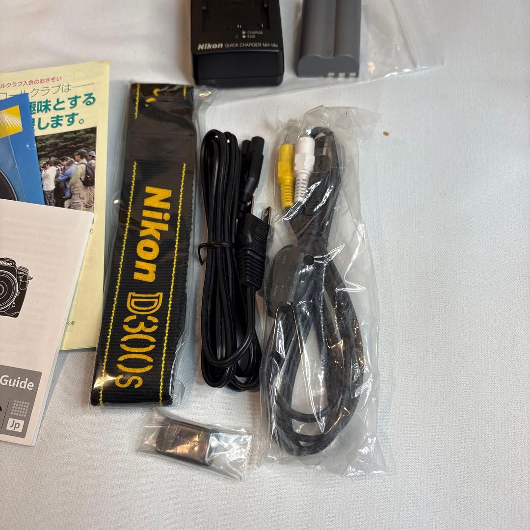 Nikon D300Sショット数8,487枚 デジタル一眼レフカメラボディ