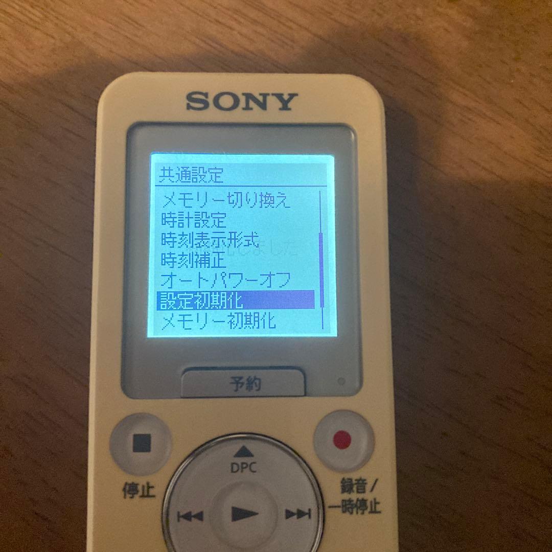 中古品　SONY ポータブルラジオレコーダー ICZ -R100 ICレコーダー