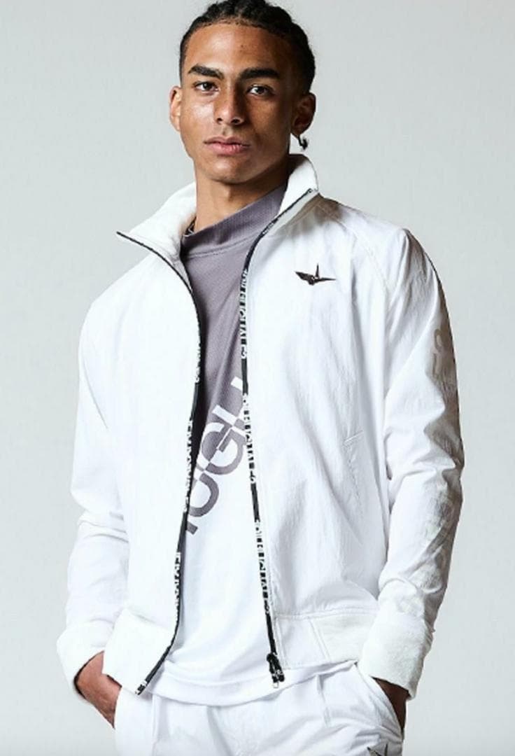 【未使用】1PIU1UGUALE3 GOLF スタンドジャケット サイズ3