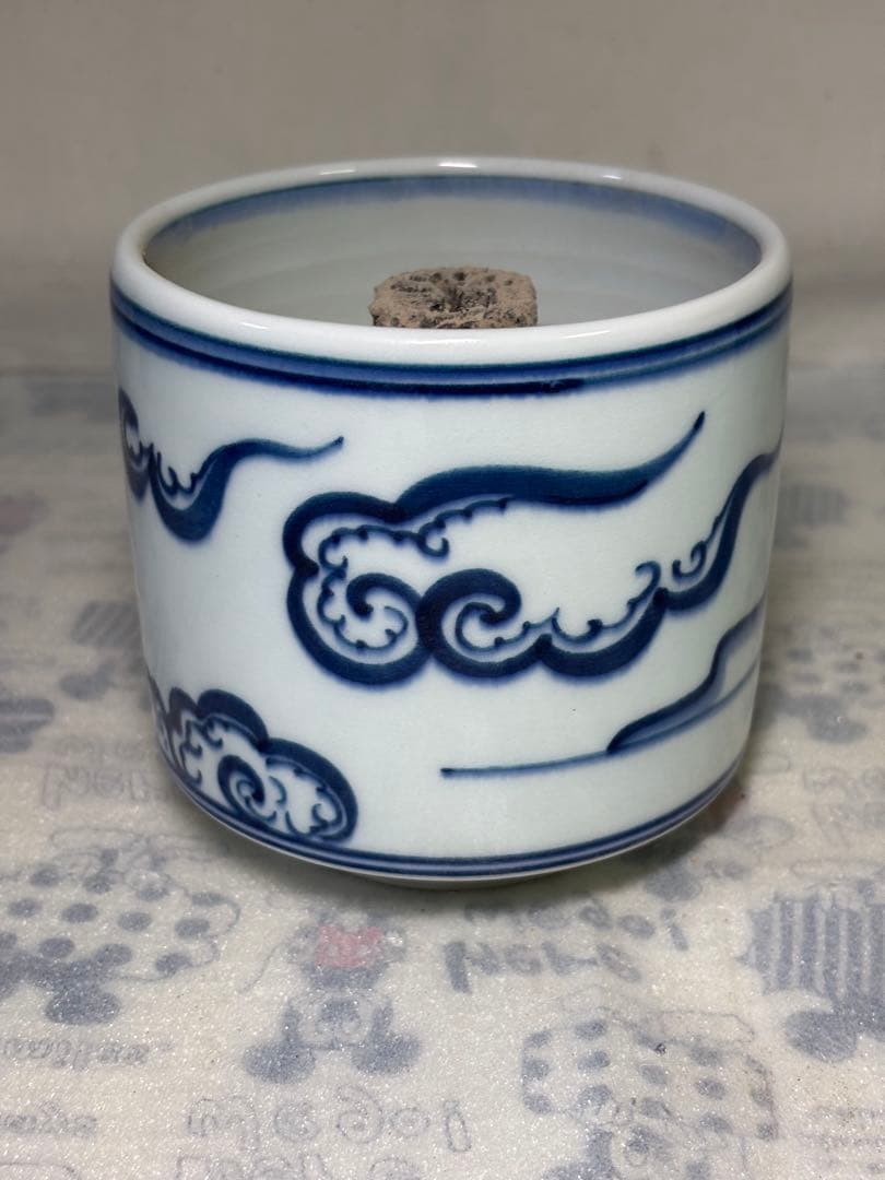 白磁染付雲堂手火入 臥牛山（函館山）韓国広州慶安窯