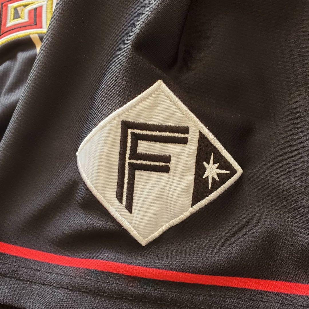 北海道日本ハムファイターズ野村佑希（背番号5）の、新庄プロデュース　ユニフォーム