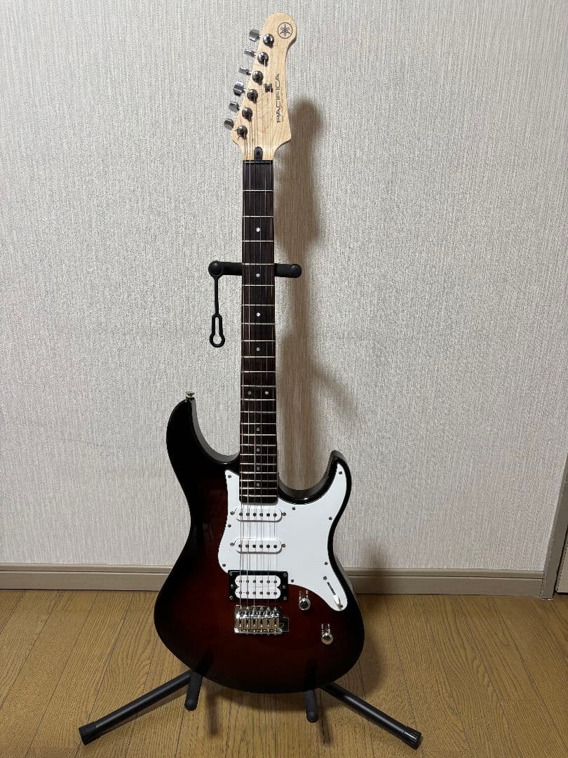 美品　Yamaha PACIFICA 112v OVS エレキギター