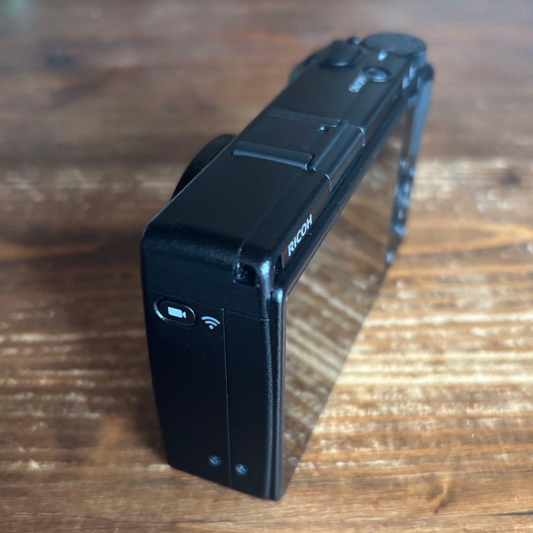 RICOH GR III シャッター214回