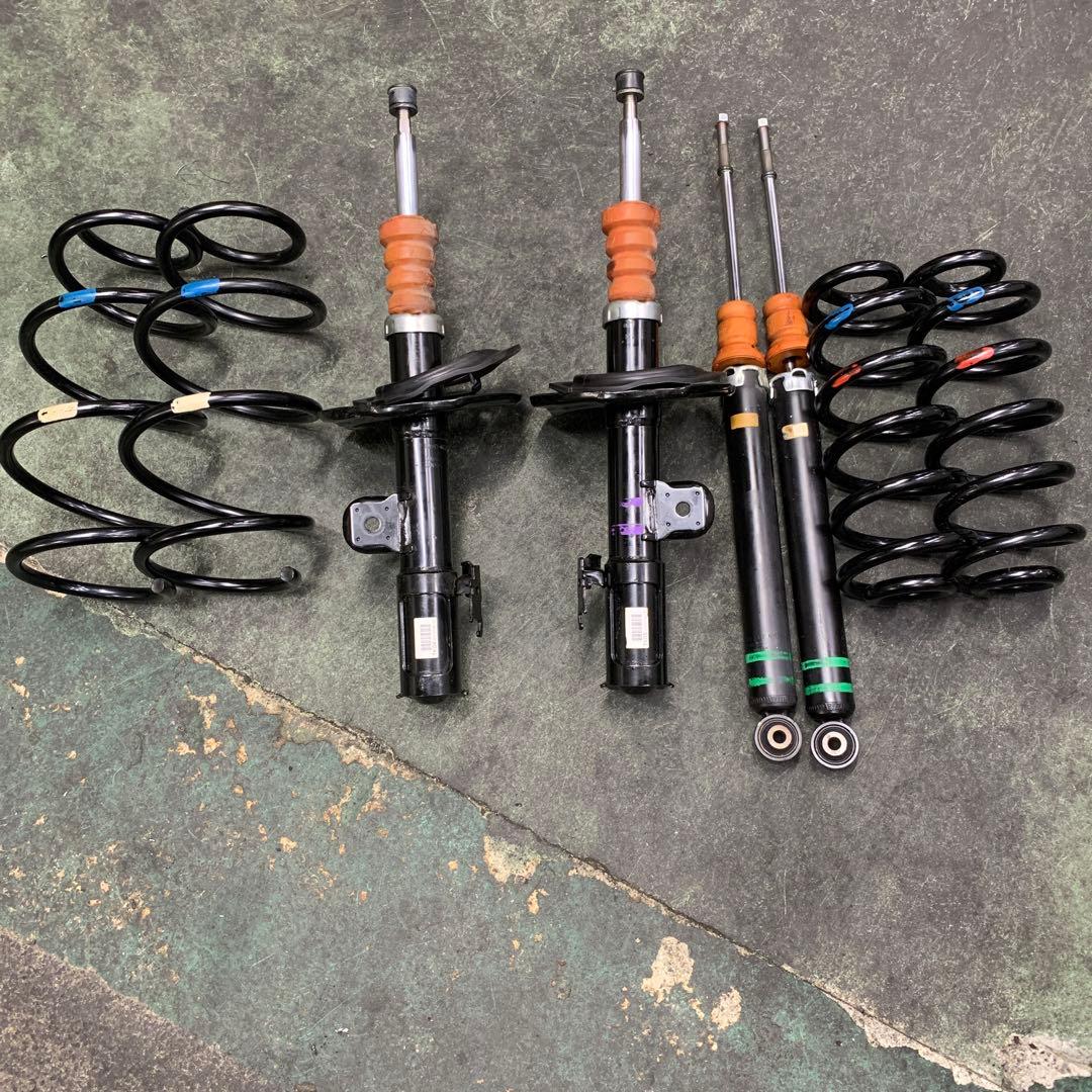 希少‼️20ヴェルファイア3.5Z4WD純正サスペンション新車外し