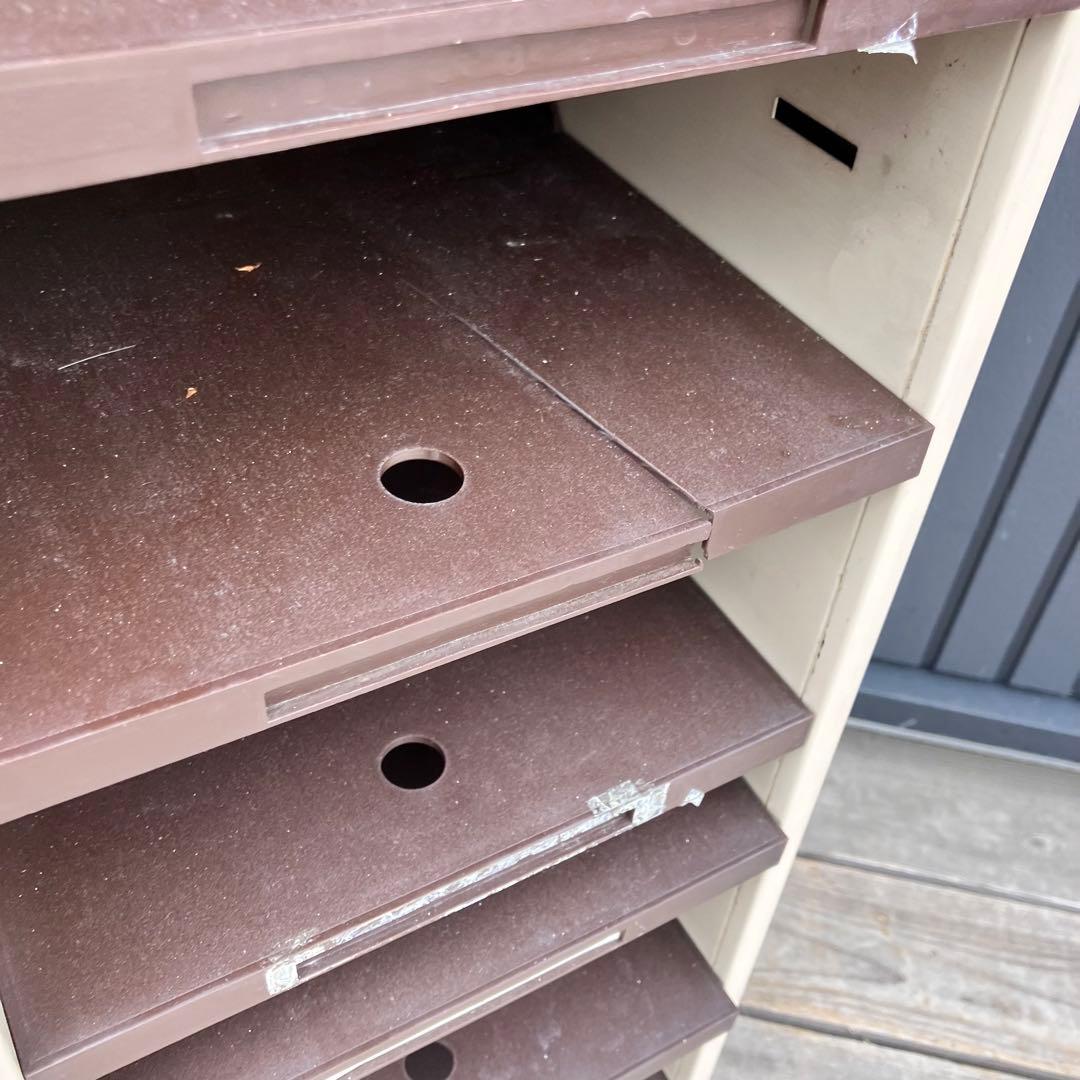 ① インダストリアル ライオン スチールキャビネット 書類入れ カルテケース