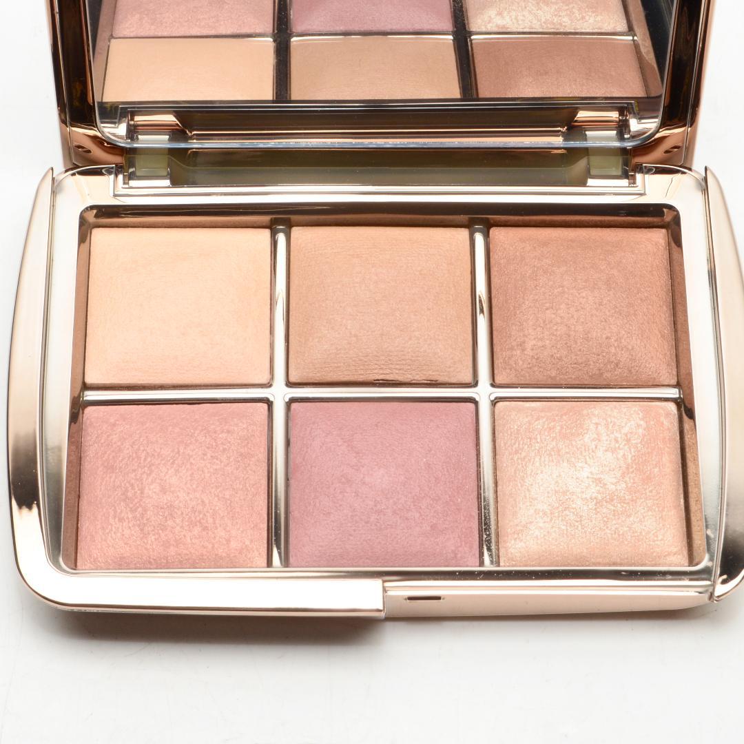 未使用アワーグラス　HOURGLASS AMBIENT UNLOCKEDパレット