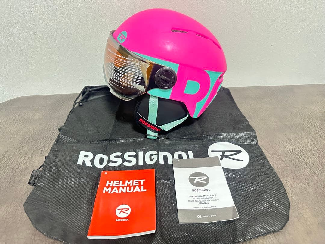 ロシニョール スノーヘルメット ピンク　バイザー付き　ジュニア