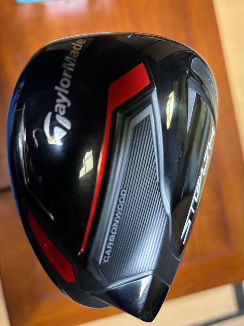 ★値下げ★テーラーメイド　ステルスドライバー10.5° シャフト・ヘッドカバー付