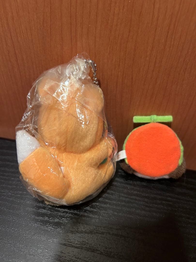 北海道限定！キツネ モンチッチ&メロンマグネット