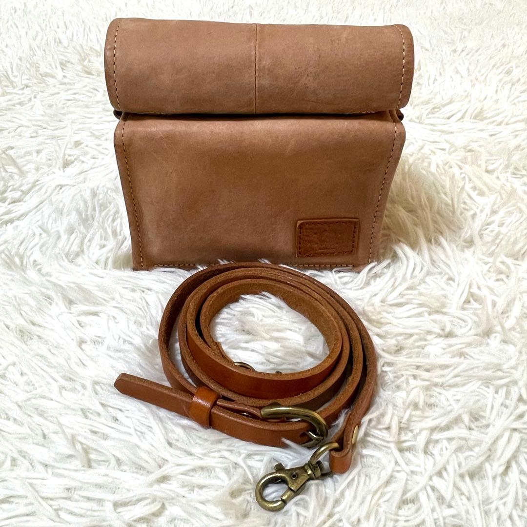 Laluce　ラルーチェ　バゲットバッグM　normal　ヌメ革　革タグ　肩紐