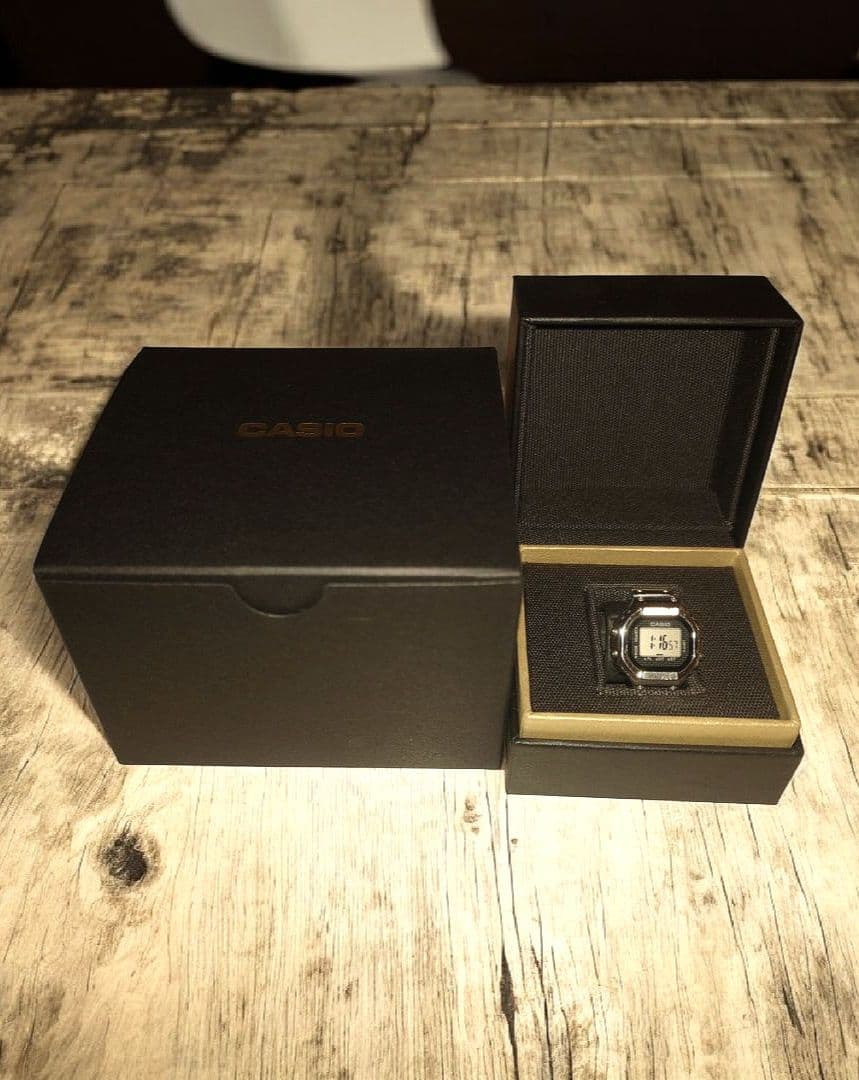 【限定】CASIO CRW-001-1JR リングウォッチ デジタル シルバー