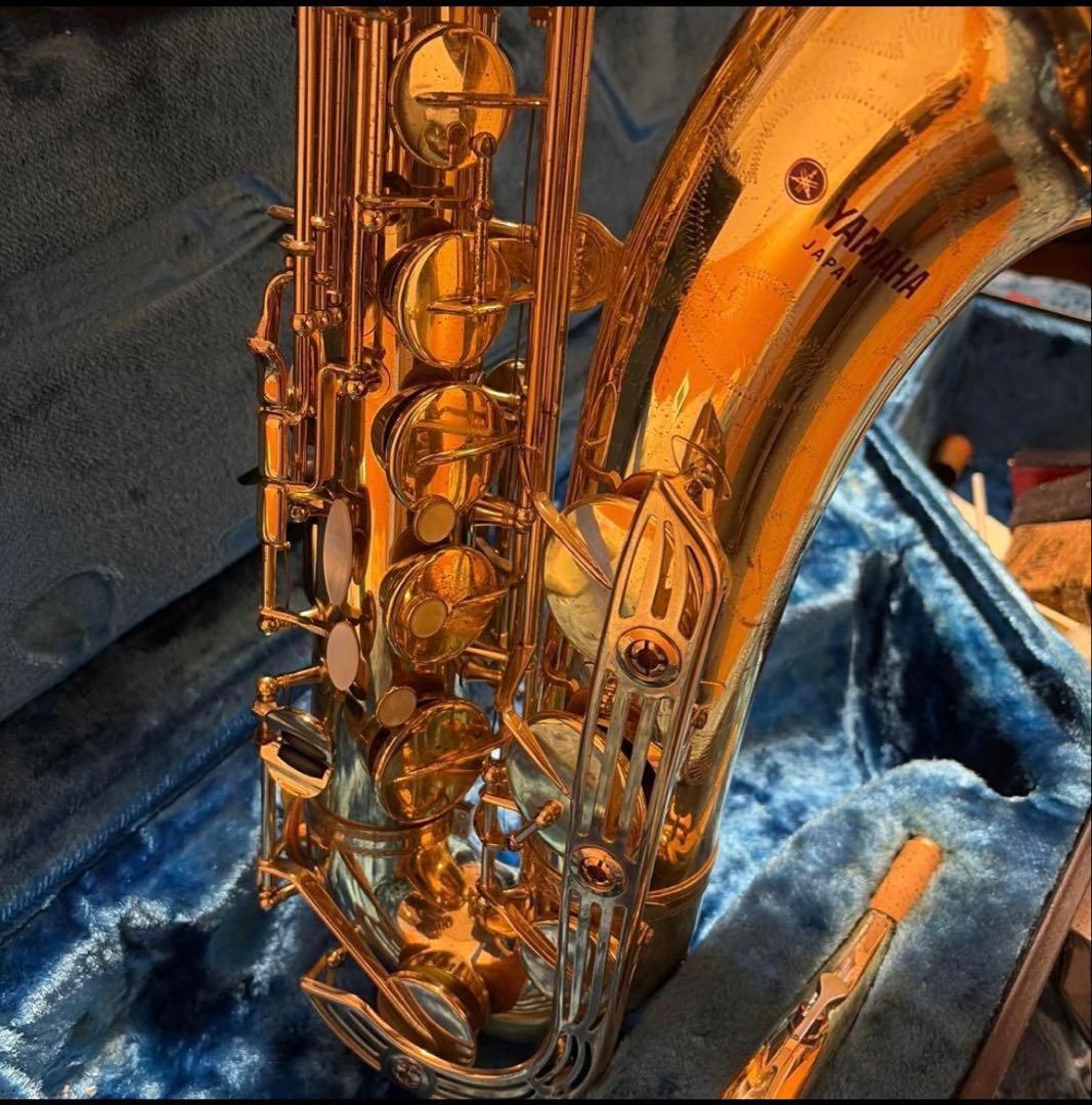 Yamaha YTS-61テナーサックス、ケースとマウスピース付き