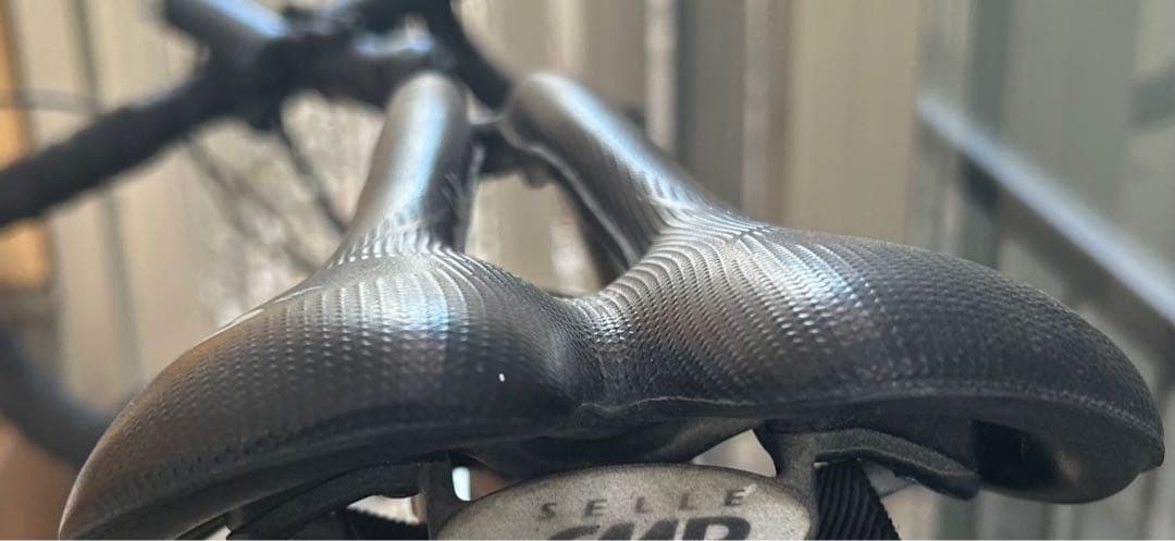 お値下げ【取引3月まで】直接引き取りのみ　CANNONDALE CAAD8➕他