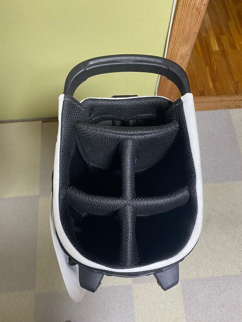 adidas キャディバッグ　軽量