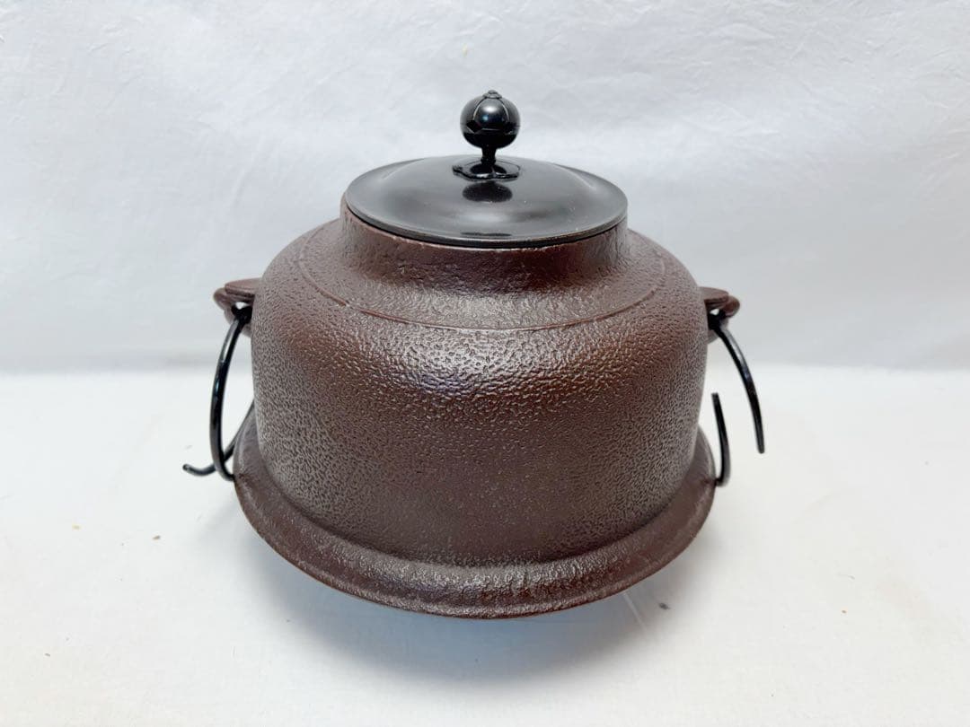 茶道具 人間国宝 釜師 高橋敬典造 真形羽釜 釜印 釜鐶付 おしゃれ 共箱