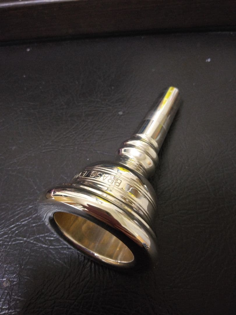 チューバマウスピースブラスエボリューションNo9