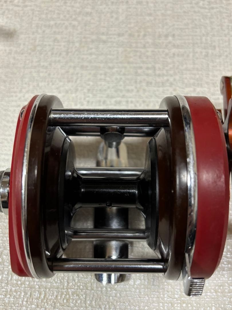 ABU AMBASSADEUR 4000 アンバサダー4000 ビンテージリール