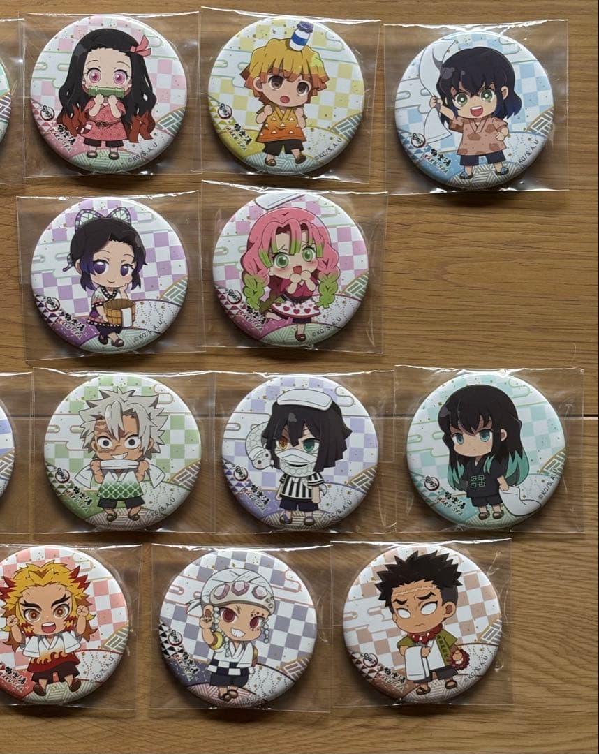 鬼滅の刃 極楽湯SD缶バッジコンプリートセットufotable集英社