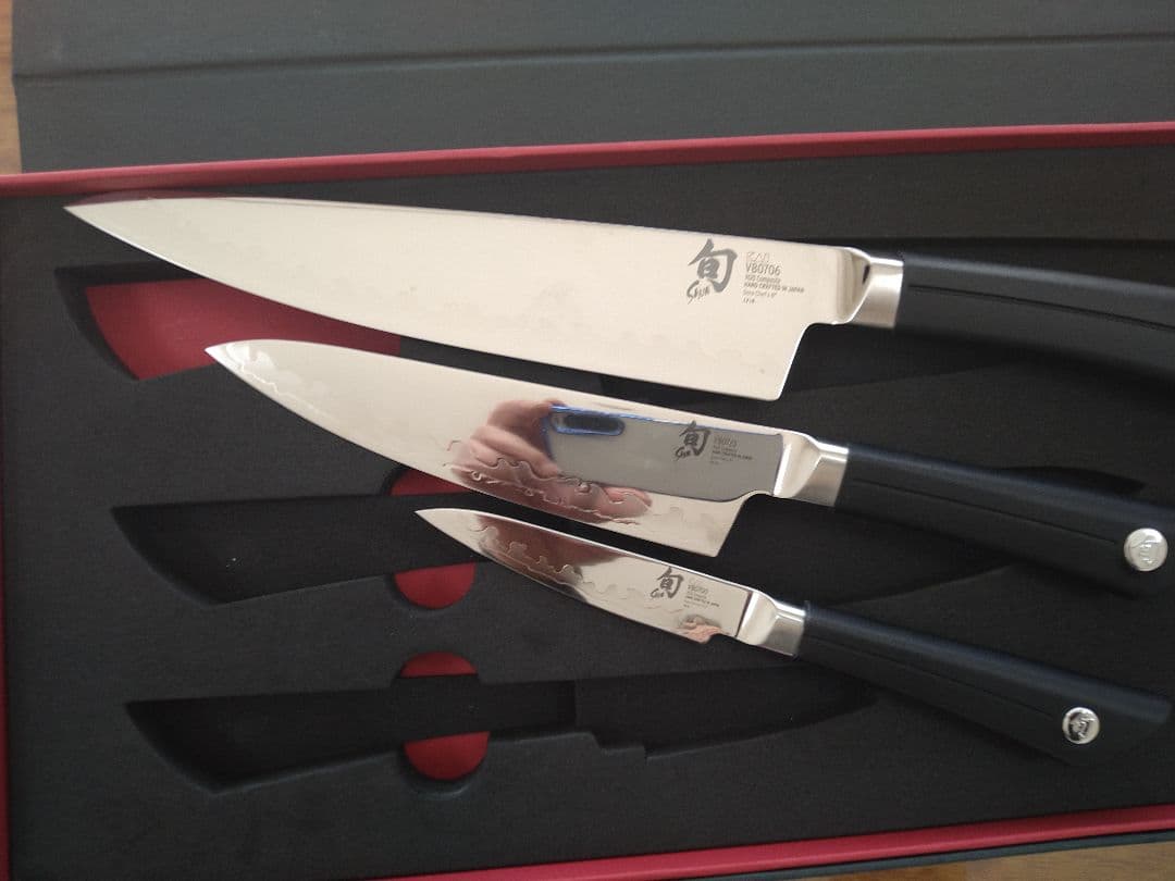 キ*ン様 新品　貝印　旬　Soraセット　VG10コンポジット