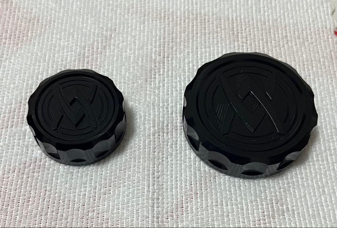 PMC アーキ　マスターシリンダーキャップ フロントリア2個セット