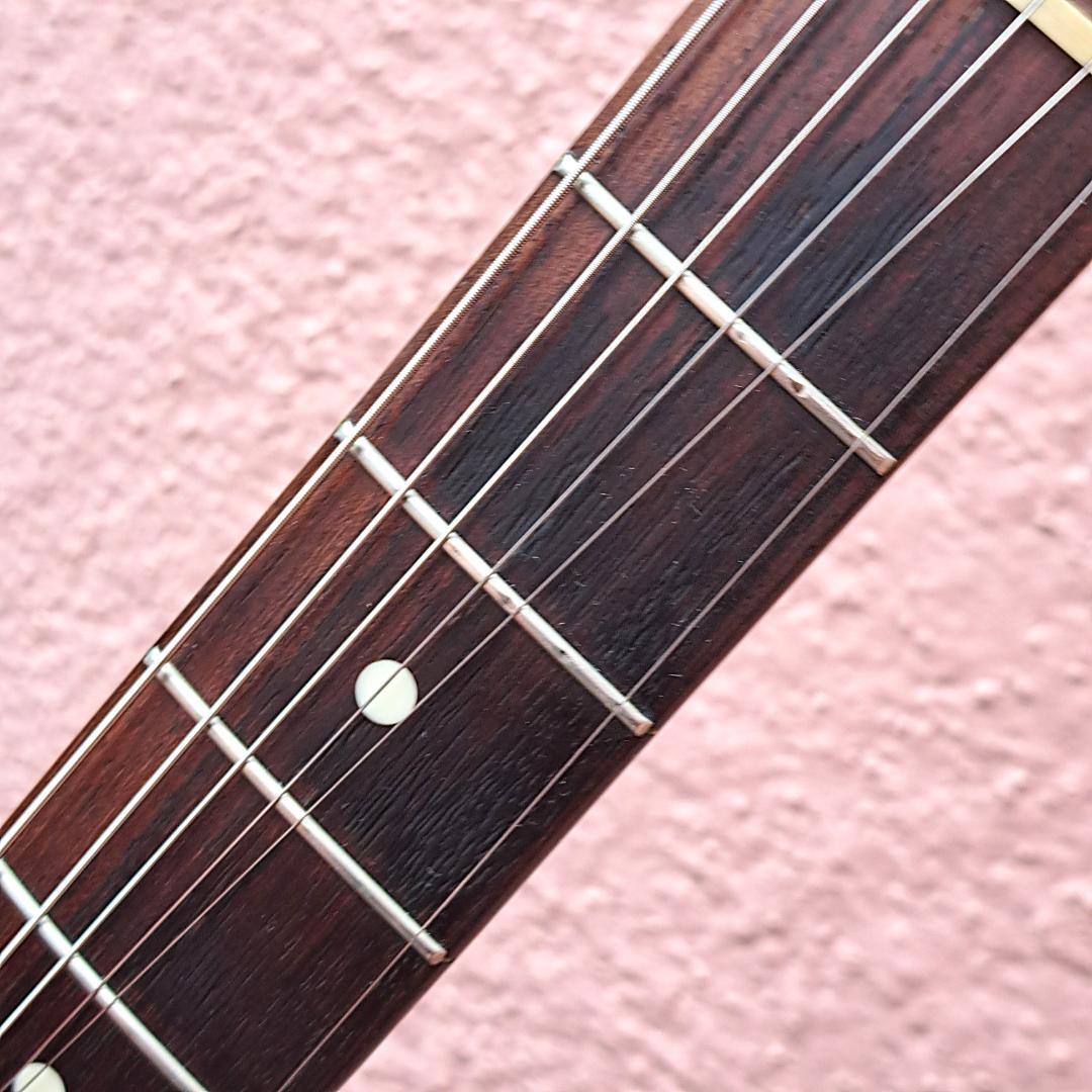 ■Fender Japan ST 62 Stratocaster Eシリアル